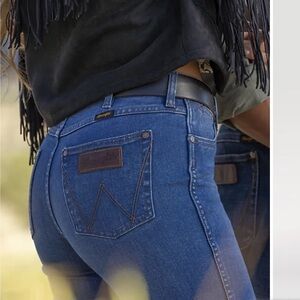 Wrangler High Rise Trouser Boot